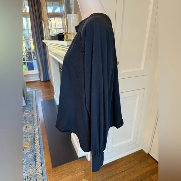 Free People Movement Women’s V Neck Over Sized Black Tee Size S - Picture 5 of 13